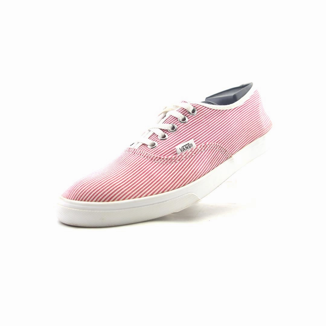 VANS AUTHENTIC Vans casual shoe snapshots