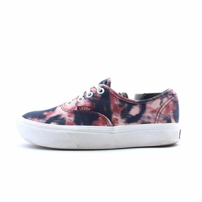VANS AUTHENTIC Vans retro-inspired footwear styles