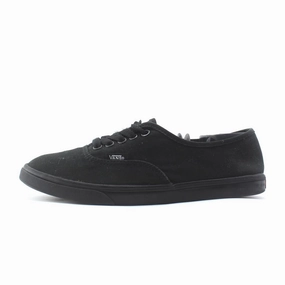 VANS AUTHENTIC Vans retro-inspired footwear styles