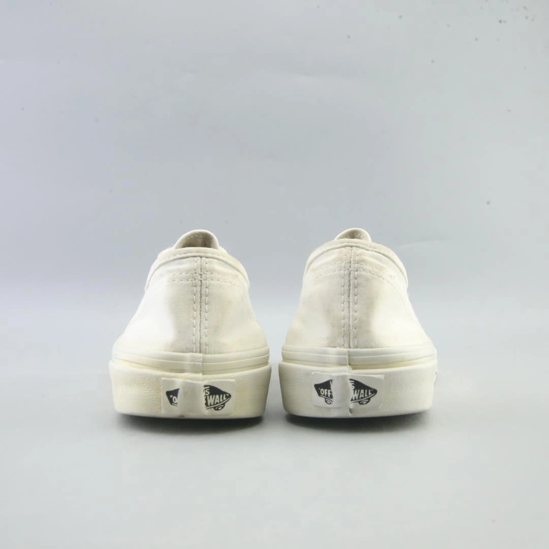 VANS AUTHENTIC Vans casual shoe snapshots
