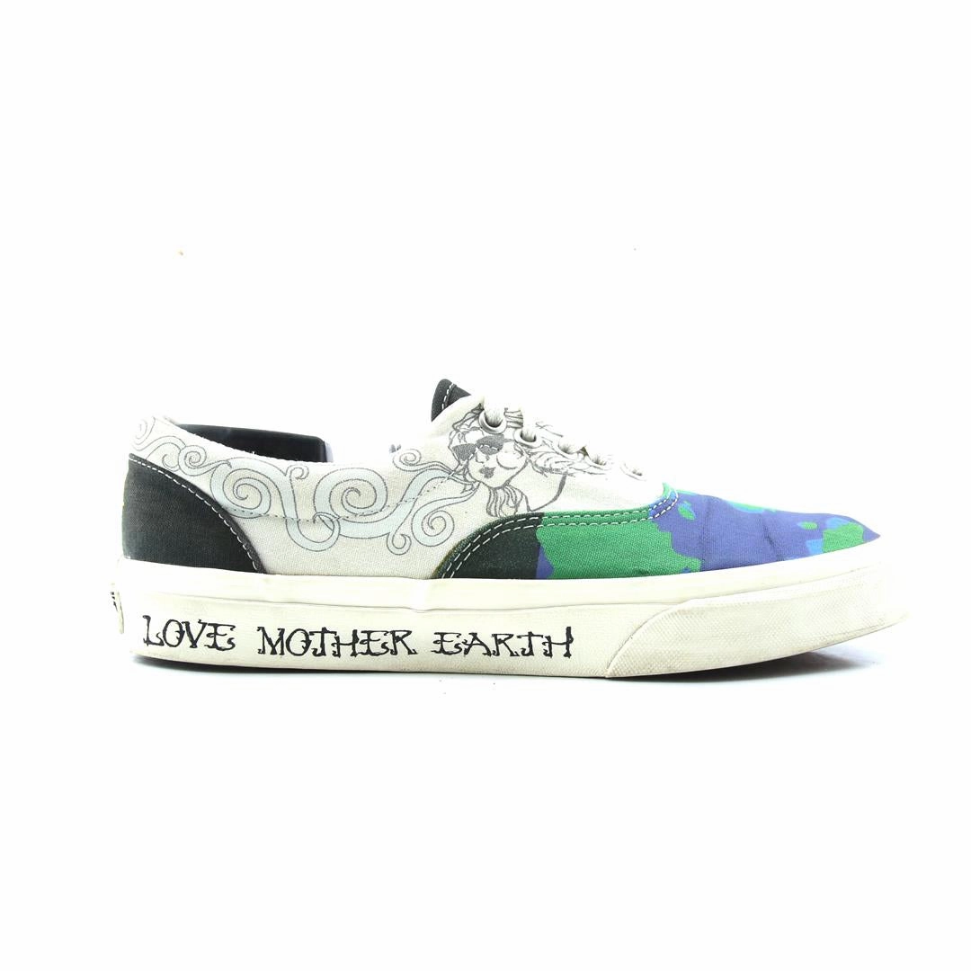 VANS AUTHENTIC Vans classic sneaker styles