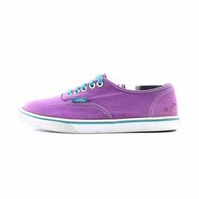 VANS AUTHENTIC Vans iconic skate shoe designs