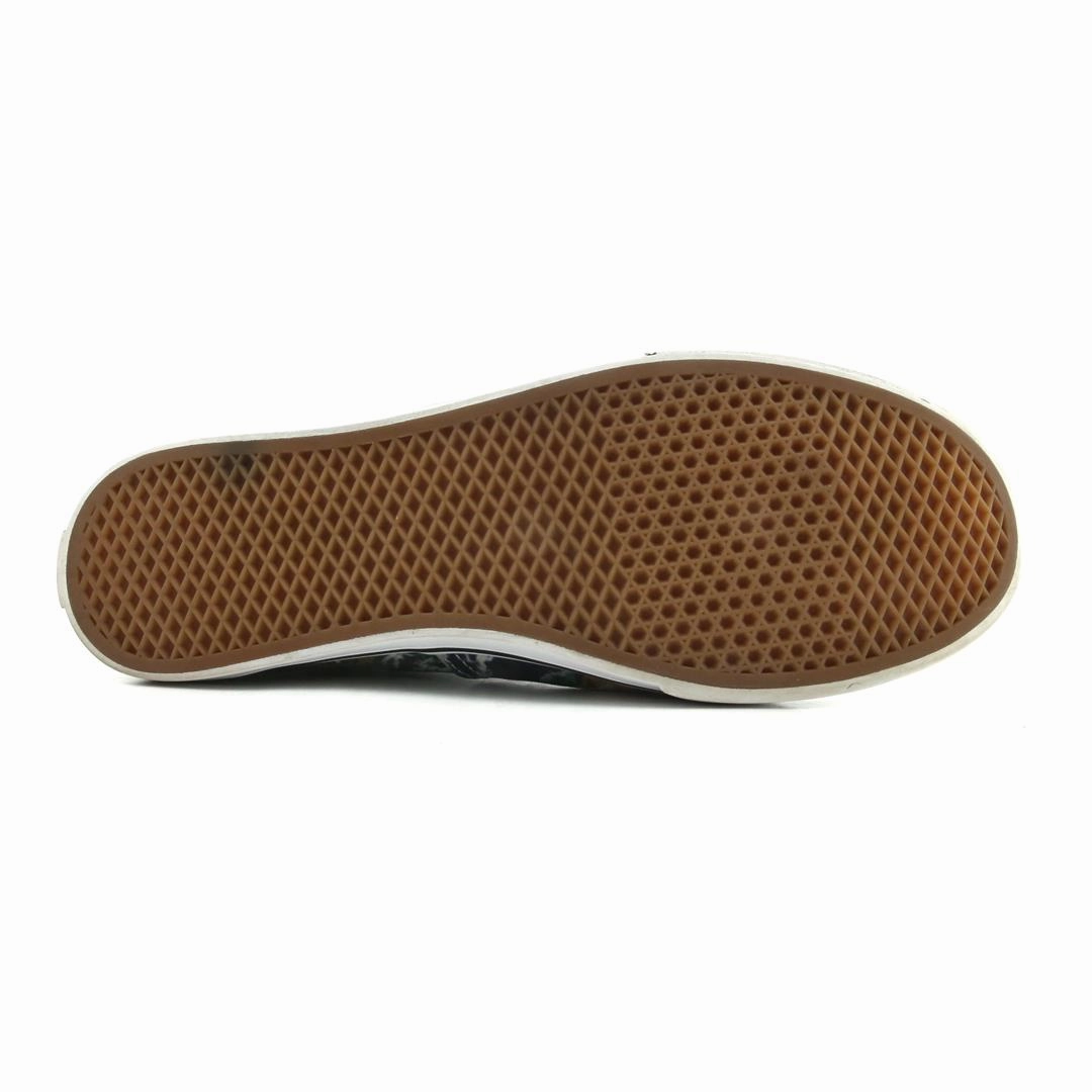 VANS AUTHENTIC Vans classic sneaker styles