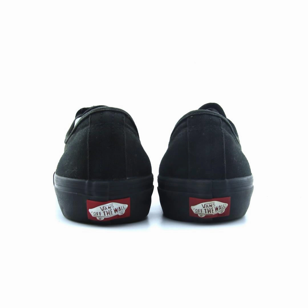 VANS AUTHENTIC Vans classic sneaker styles