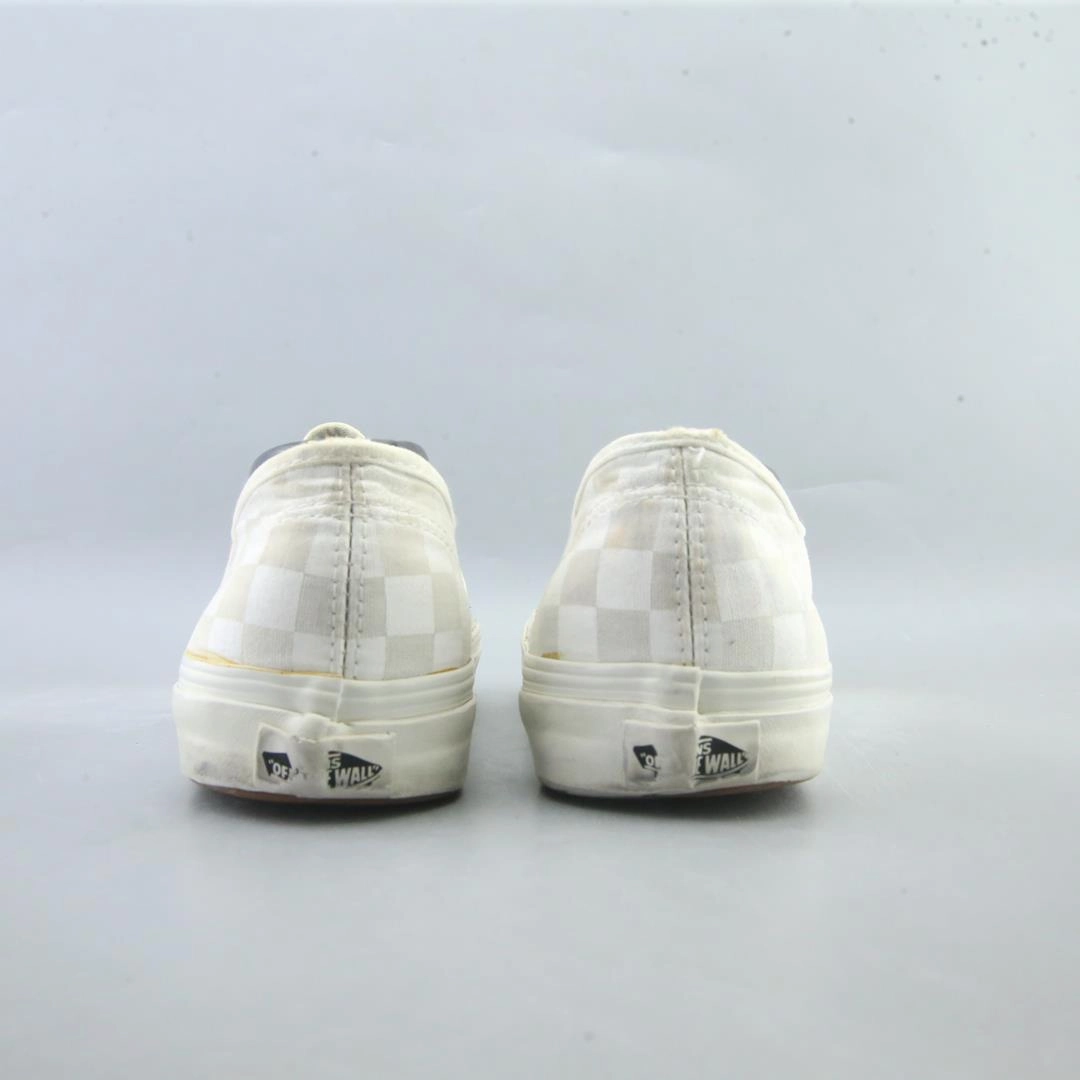 VANS AUTHENTIC Vans classic sneaker styles
