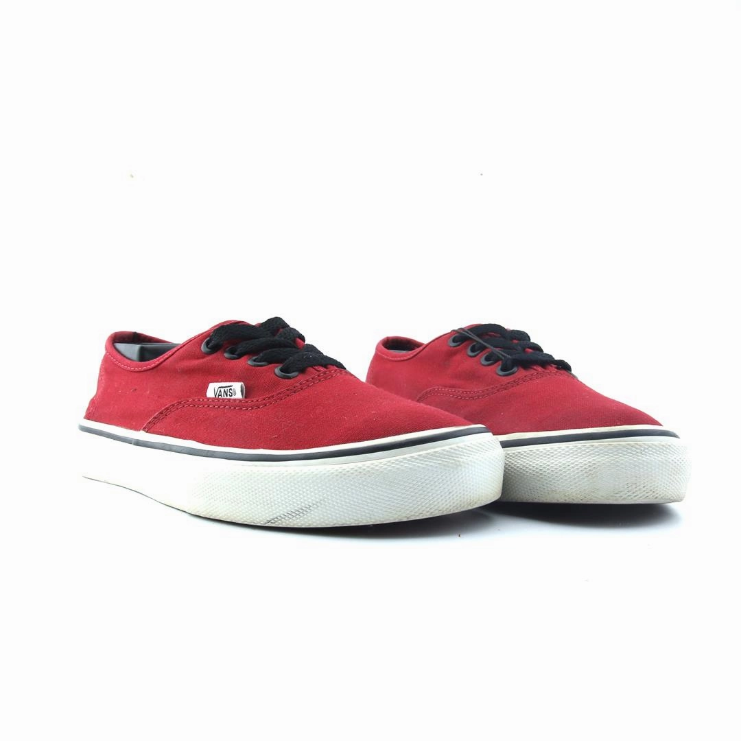 VANS AUTHENTIC Vans classic sneaker styles