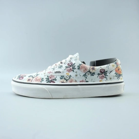 VANS AUTHENTIC Vans iconic skate shoe designs