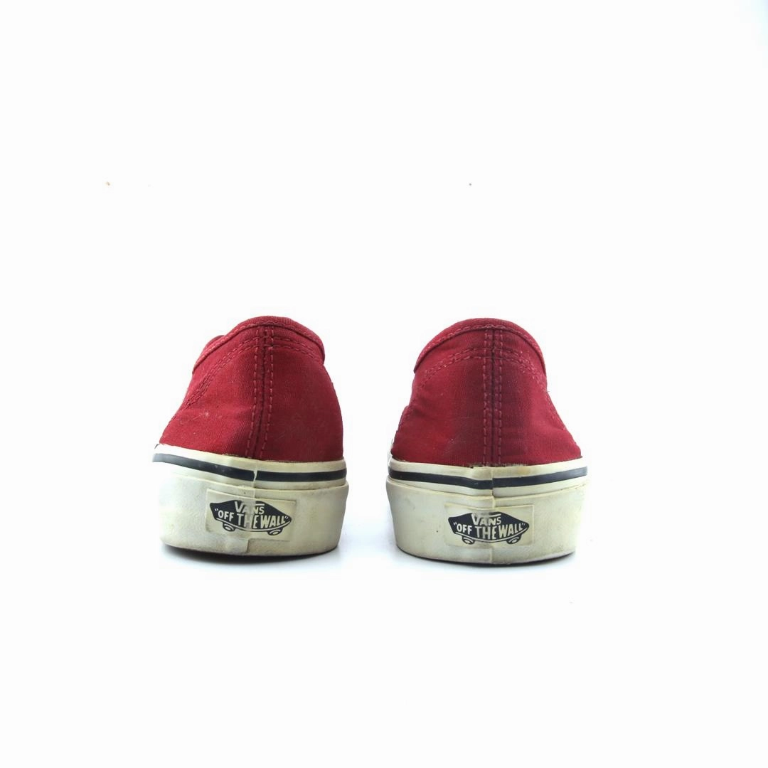 VANS AUTHENTIC Vans classic sneaker styles
