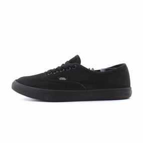 VANS AUTHENTIC Vans iconic skate shoe designs