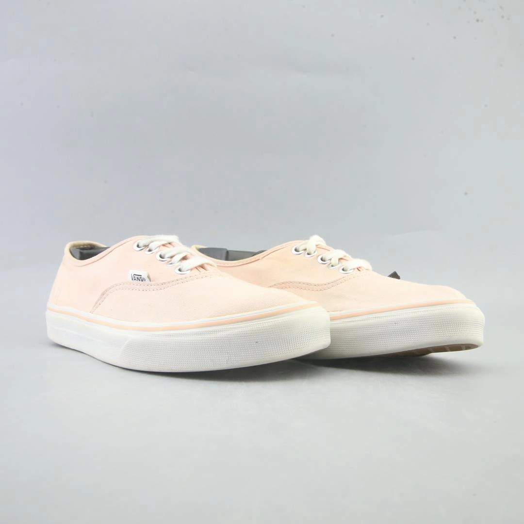 VANS AUTHENTIC Vans classic sneaker styles