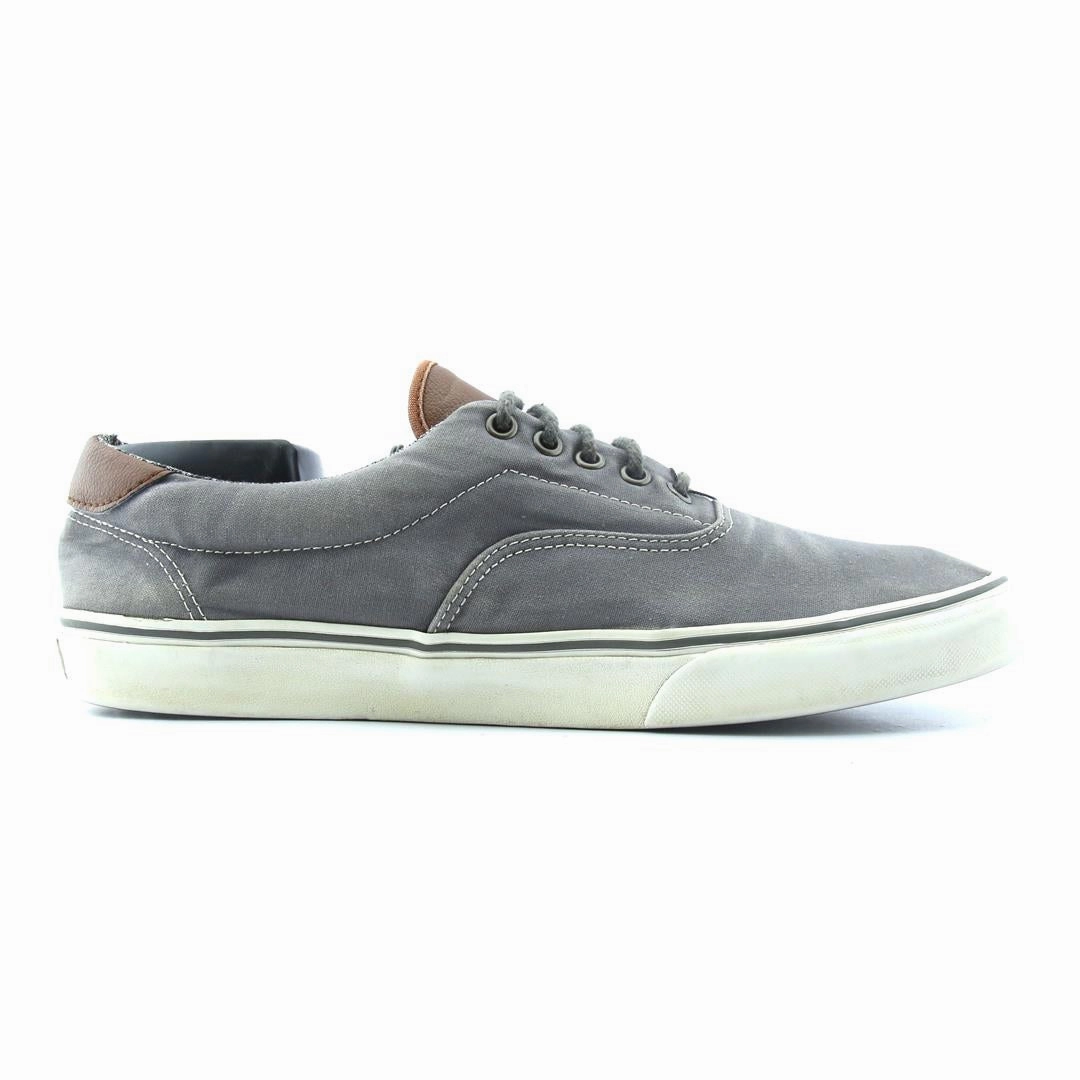 VANS AUTHENTIC Vans classic sneaker styles