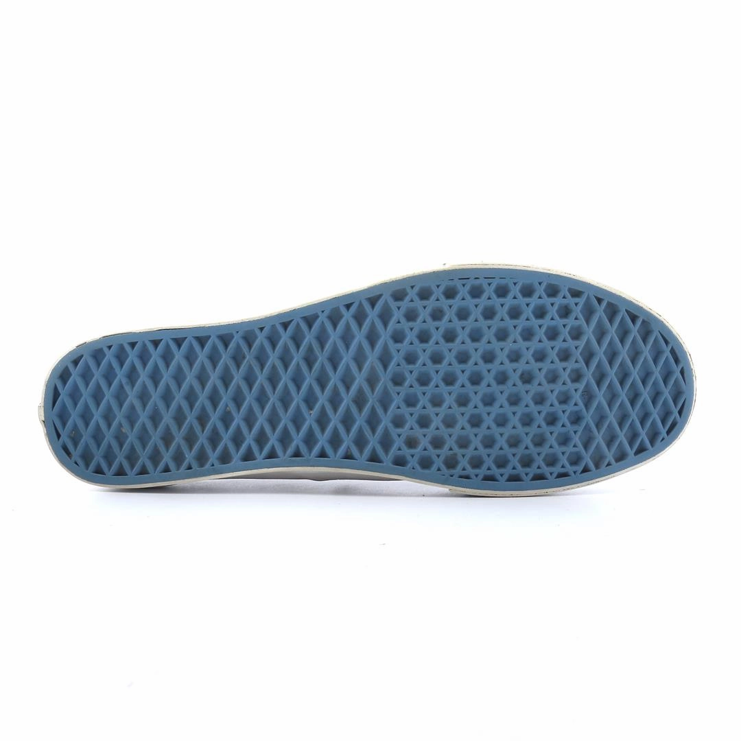 VANS AUTHENTIC Vans classic sneaker styles