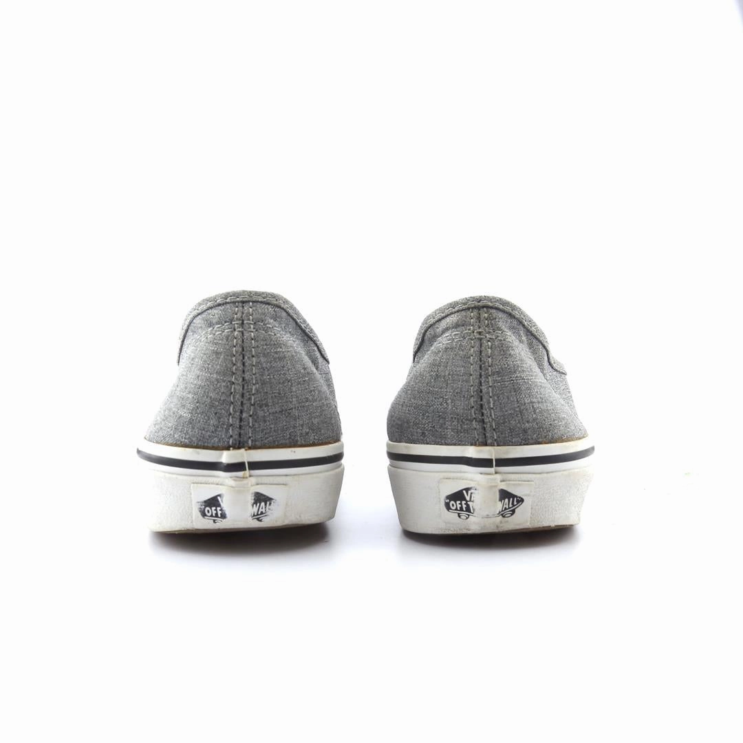 VANS AUTHENTIC Vans classic sneaker styles