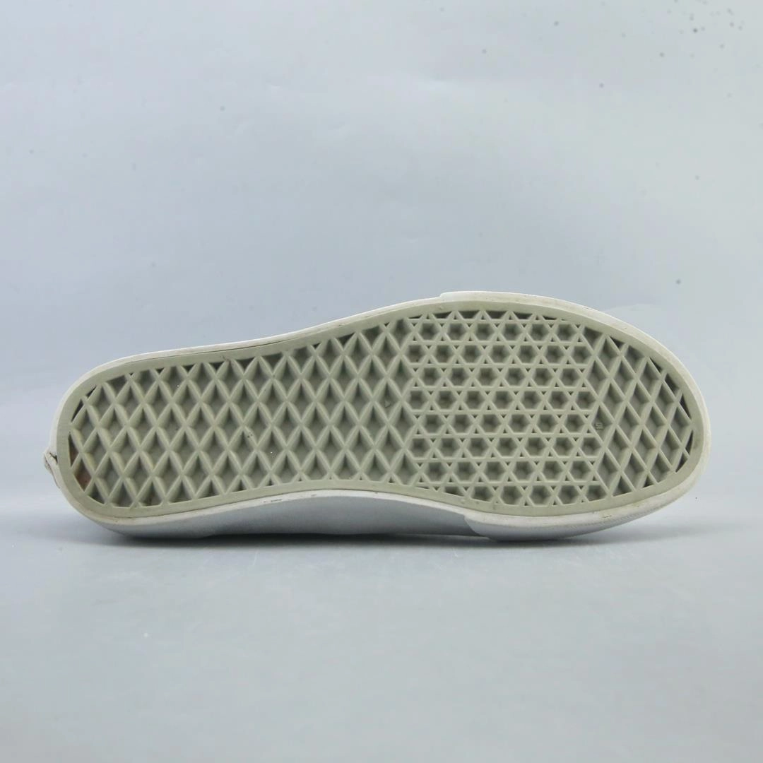 VANS AUTHENTIC Vans classic sneaker styles