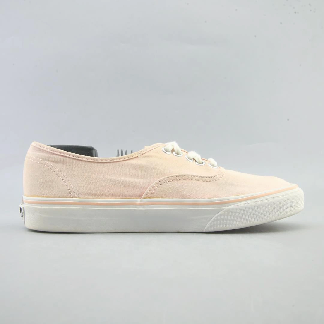 VANS AUTHENTIC Vans classic sneaker styles