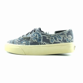 VANS AUTHENTIC Vans iconic skate shoe designs