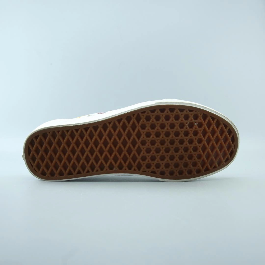 VANS AUTHENTIC Vans classic sneaker styles