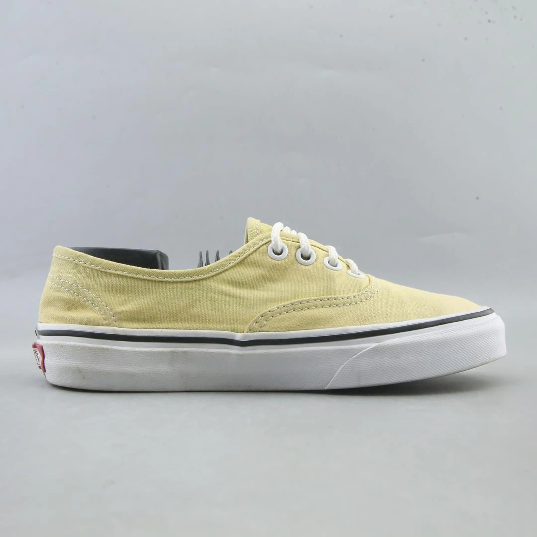 VANS AUTHENTIC Vans classic sneaker styles