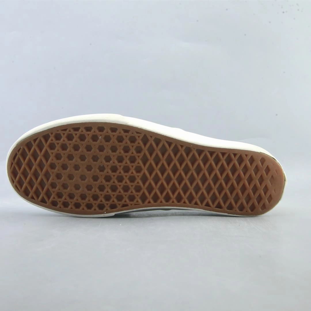 VANS AUTHENTIC Vans classic sneaker styles