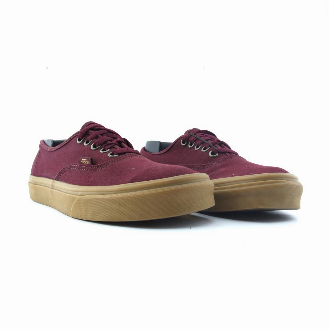 VANS AUTHENTIC Vans classic sneaker styles