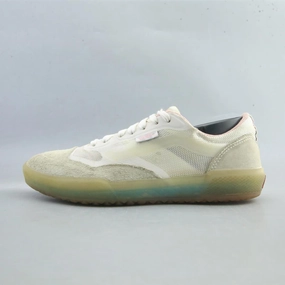 VANS AVE PRO Vans iconic skate shoe designs