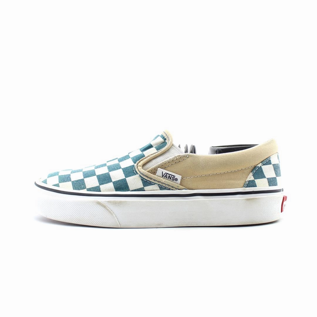 VANS CLAS Vans retro-inspired footwear styles