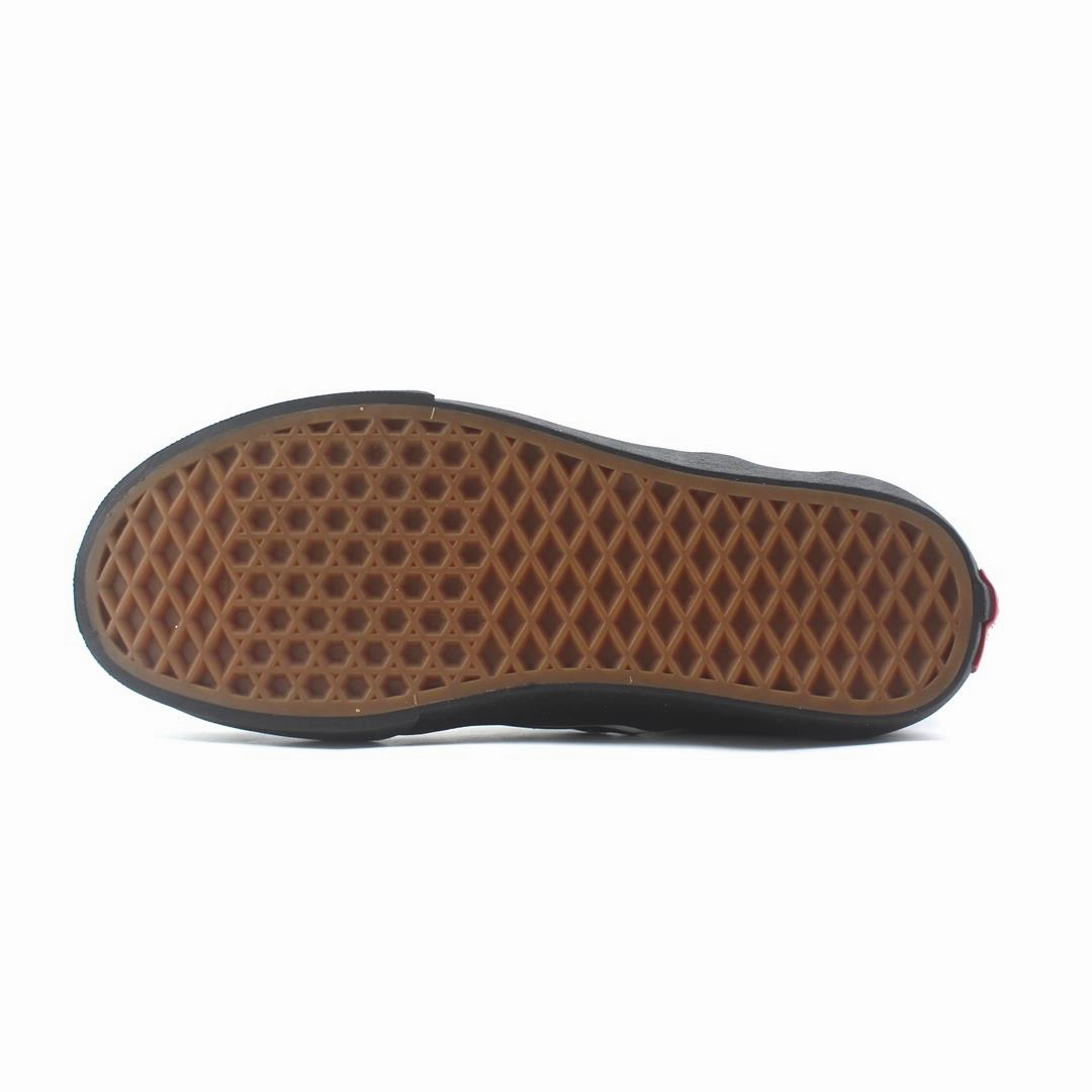 VANS CLASSIC CHECKERBOARD Vans casual shoe snapshots