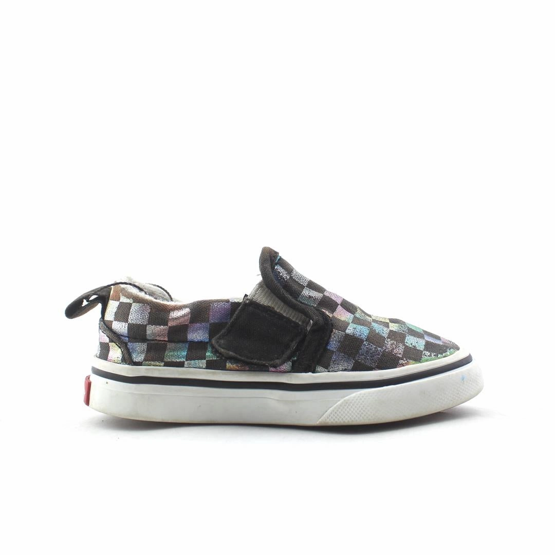 VANS CLASSIC CHECKERBOARD Vans casual shoe snapshots
