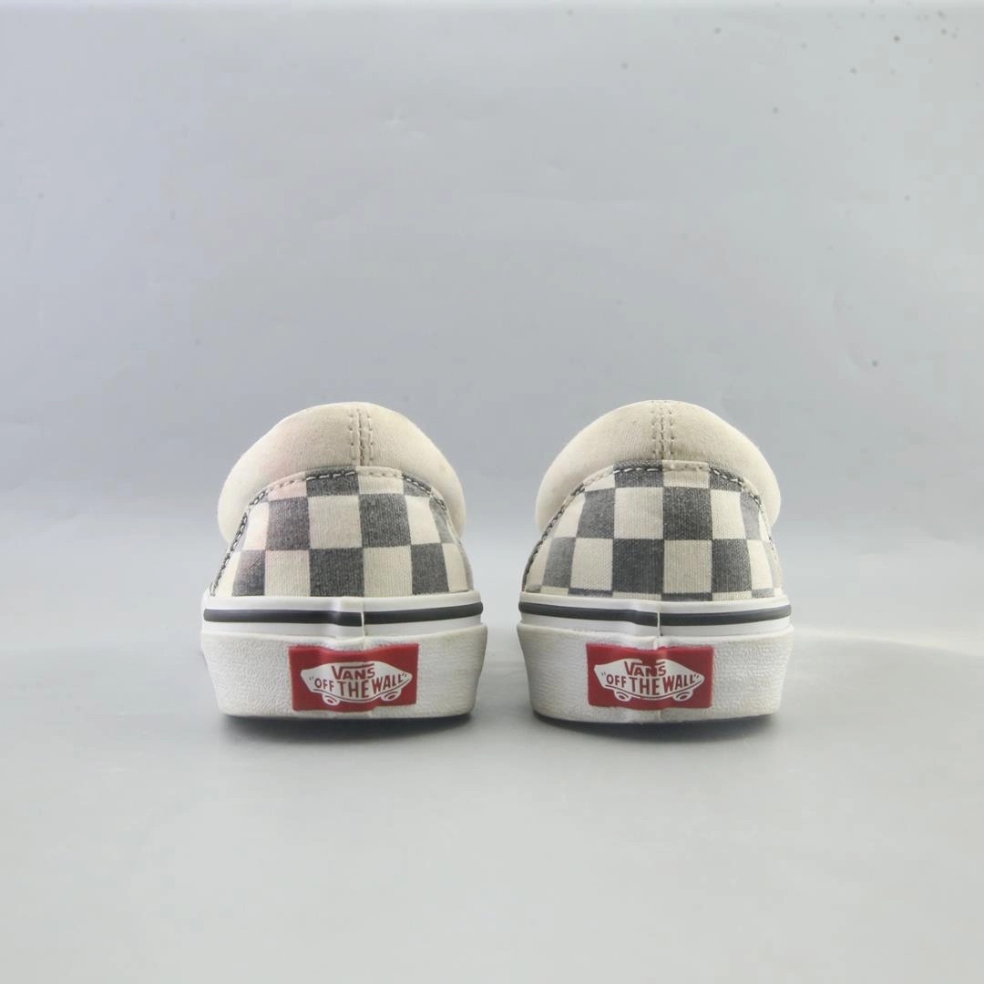 VANS CLASSIC CHECKERBOARD Vans casual shoe snapshots