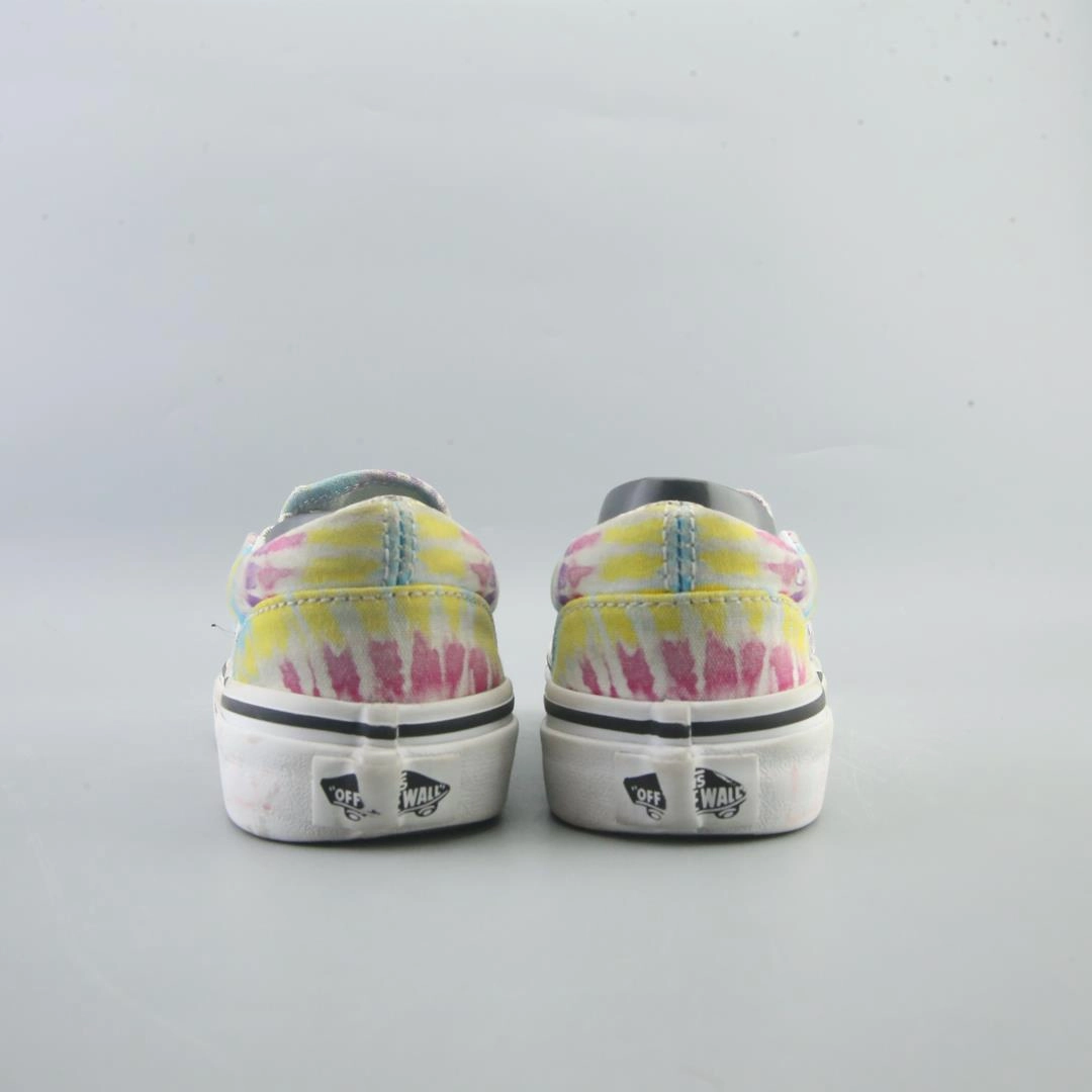 VANS CLASSIC CHECKERBOARD Vans casual shoe snapshots