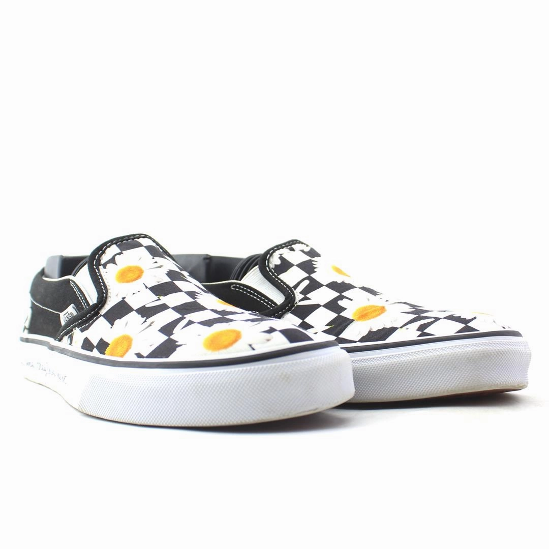 VANS CLASSIC CHECKERBOARD Vans casual shoe snapshots