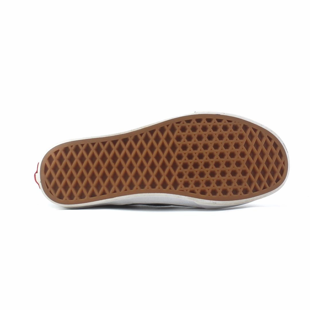 VANS CLASSIC CHECKERBOARD Vans casual shoe snapshots