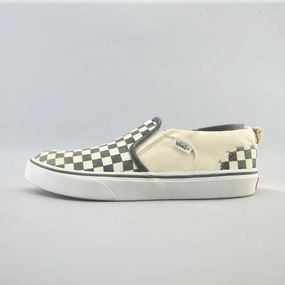 VANS CLASSIC  CHECKERBOARD Vans retro-inspired footwear styles