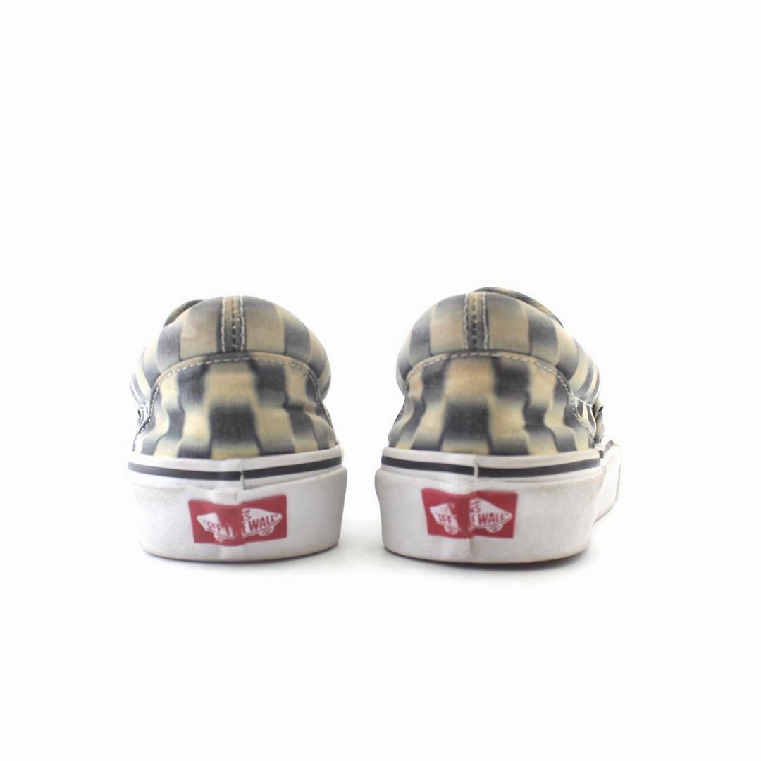 VANS CLASSIC CHECKERBOARD Vans casual shoe snapshots