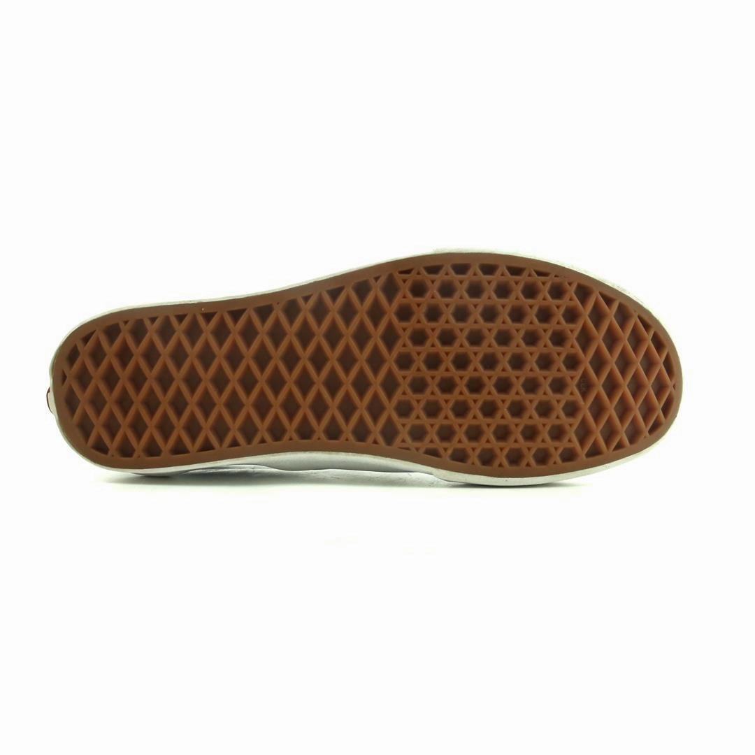 VANS CLASSIC CHECKERBOARD Vans casual shoe snapshots