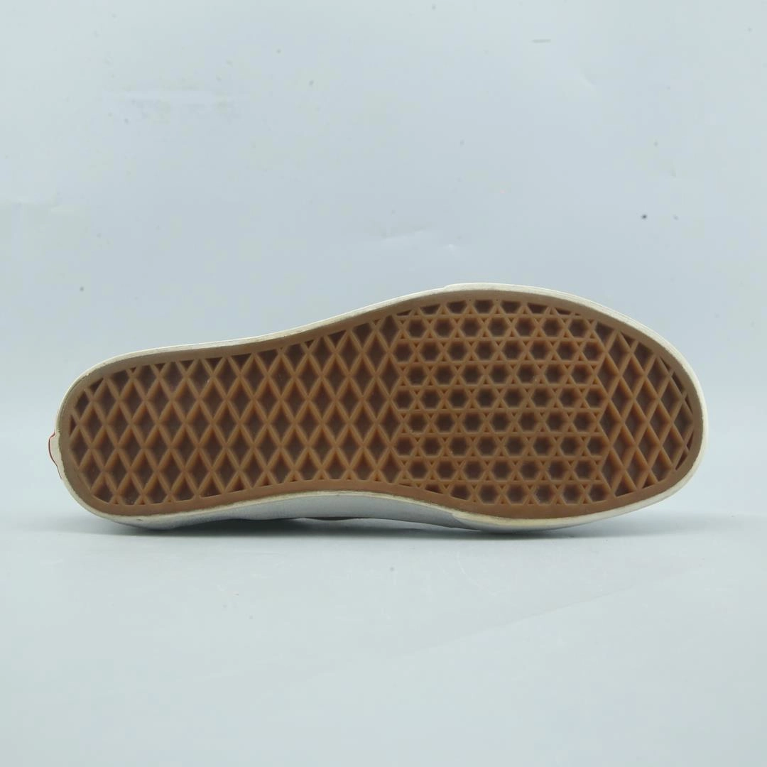 VANS CLASSIC CHECKERBOARD Vans skate shoe imagery