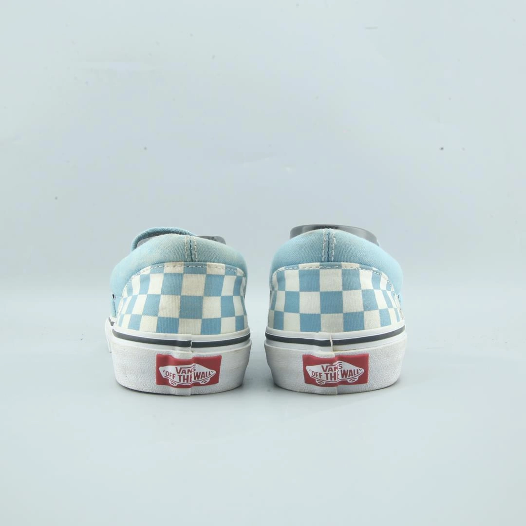 VANS CLASSIC CHECKERBOARD Vans skate shoe imagery