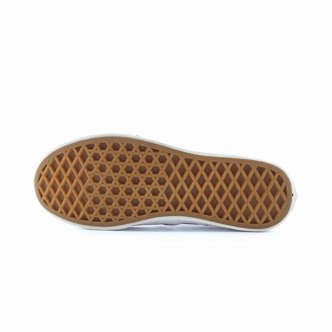 VANS CLASSIC  CHECKERBOARD Vans skate shoe imagery