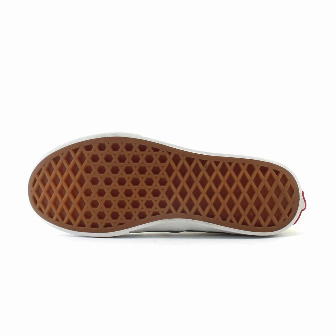 VANS CLASSIC CHECKERBOARD Vans skate shoe imagery