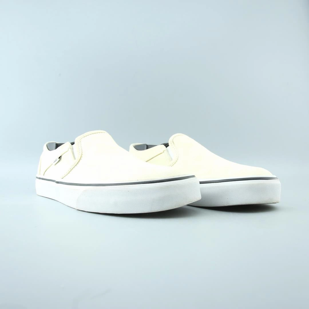 VANS CLASSIC CHECKERBOARD Vans skate shoe imagery