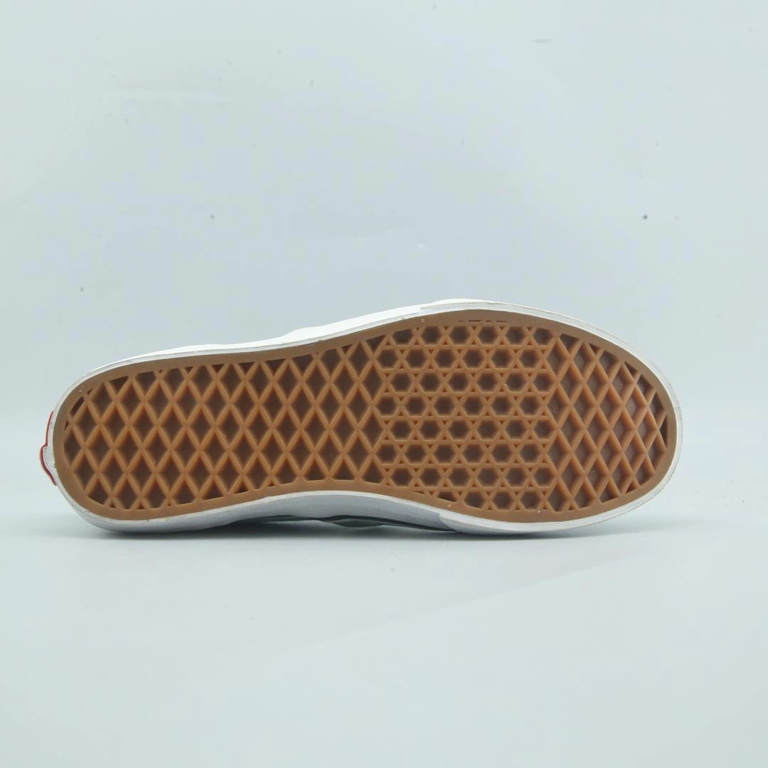 VANS CLASSIC CHECKERBOARD Vans skate shoe imagery