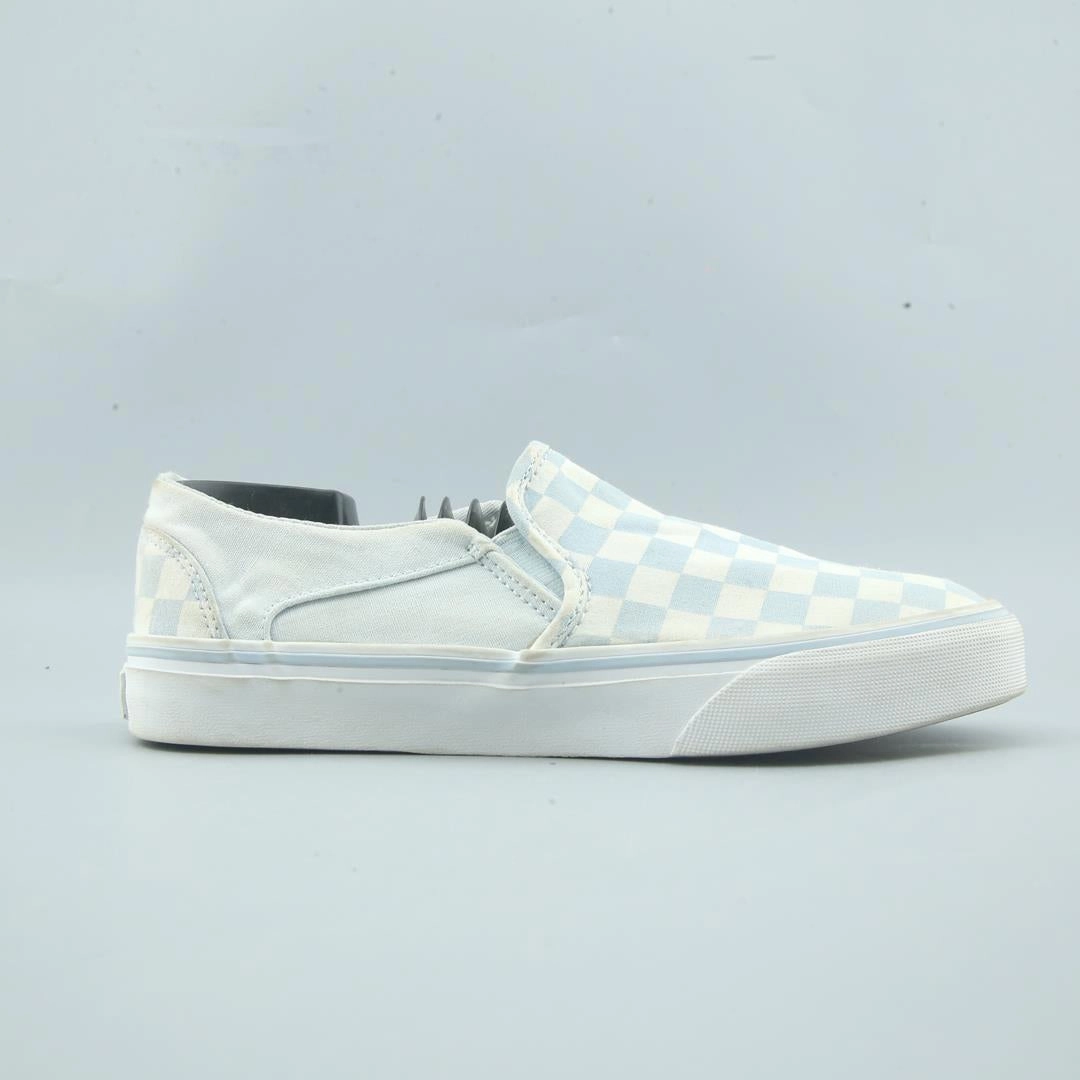 VANS CLASSIC CHECKERBOARD Vans skate shoe imagery