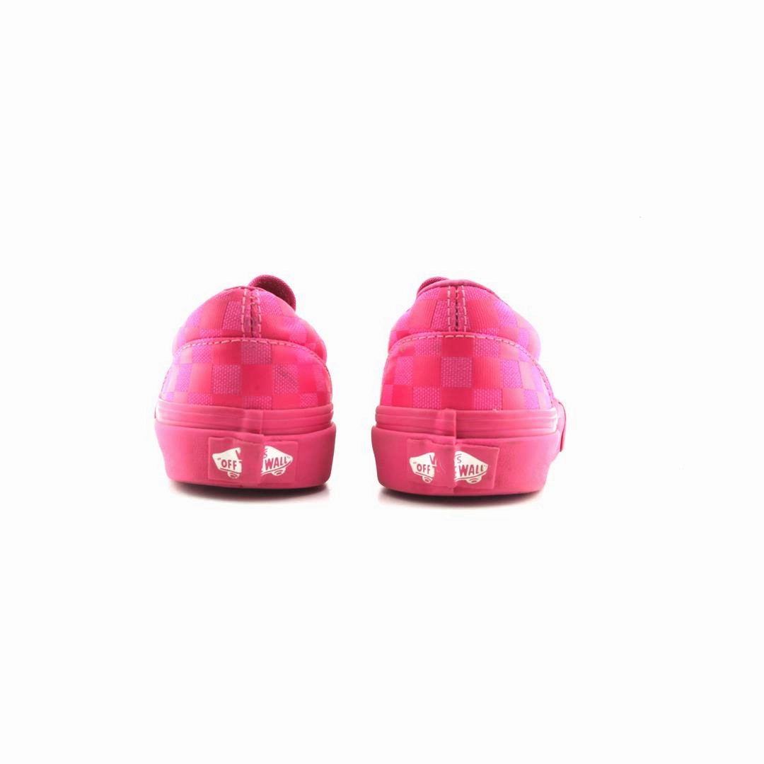 VANS CLASSIC  CHECKERBOARD Vans skate shoe imagery