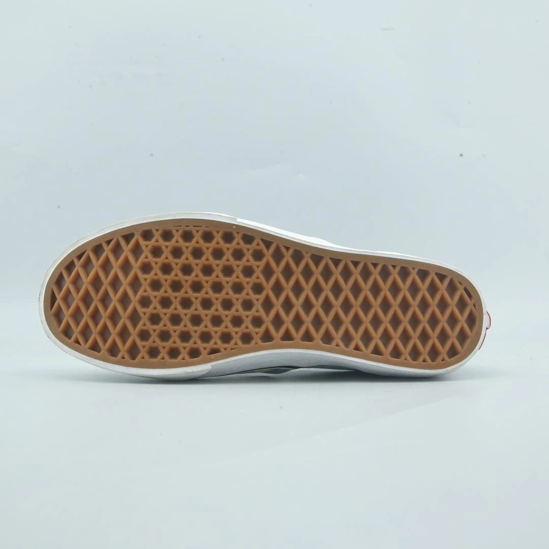 VANS CLASSIC CHECKERBOARD Vans skate shoe imagery