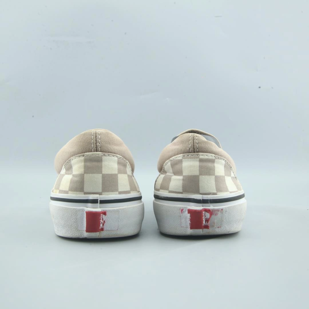 VANS CLASSIC CHECKERBOARD Vans skate shoe imagery