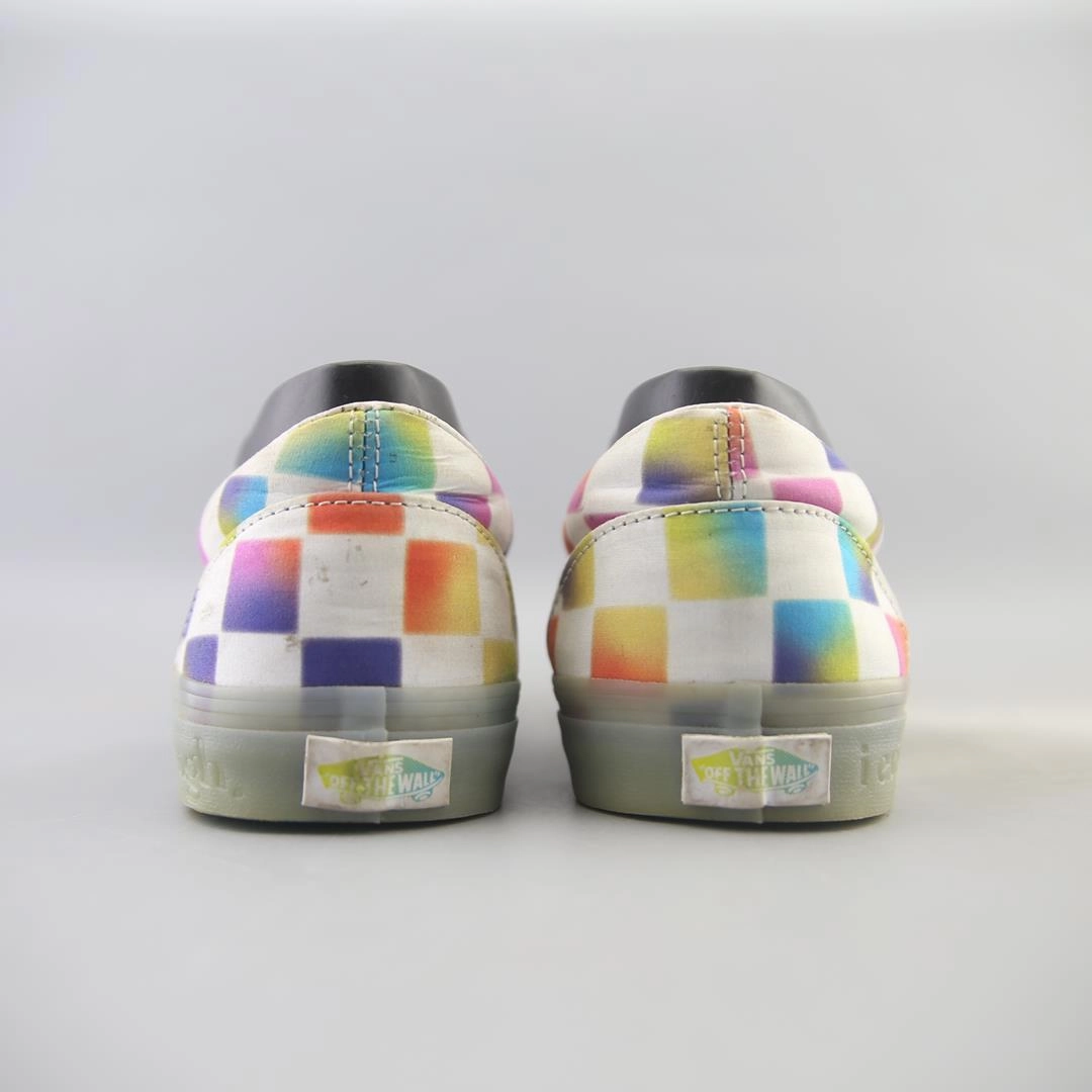 VANS CLASSIC FLORAL CHECKERBOARD Vans classic sneaker styles