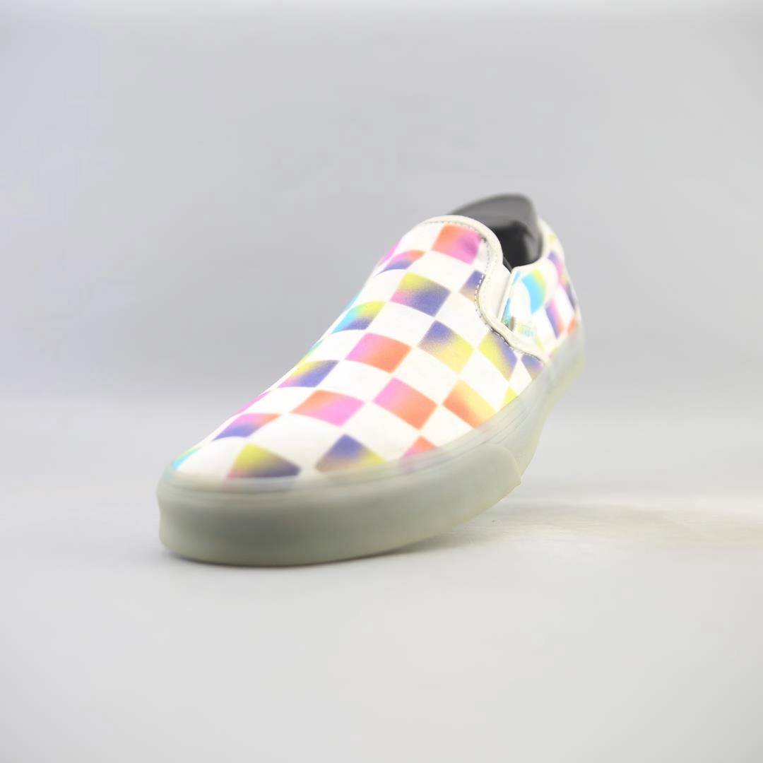 VANS CLASSIC FLORAL CHECKERBOARD Vans classic sneaker styles