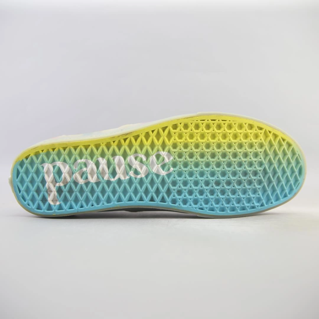 VANS CLASSIC FLORAL CHECKERBOARD Vans classic sneaker styles
