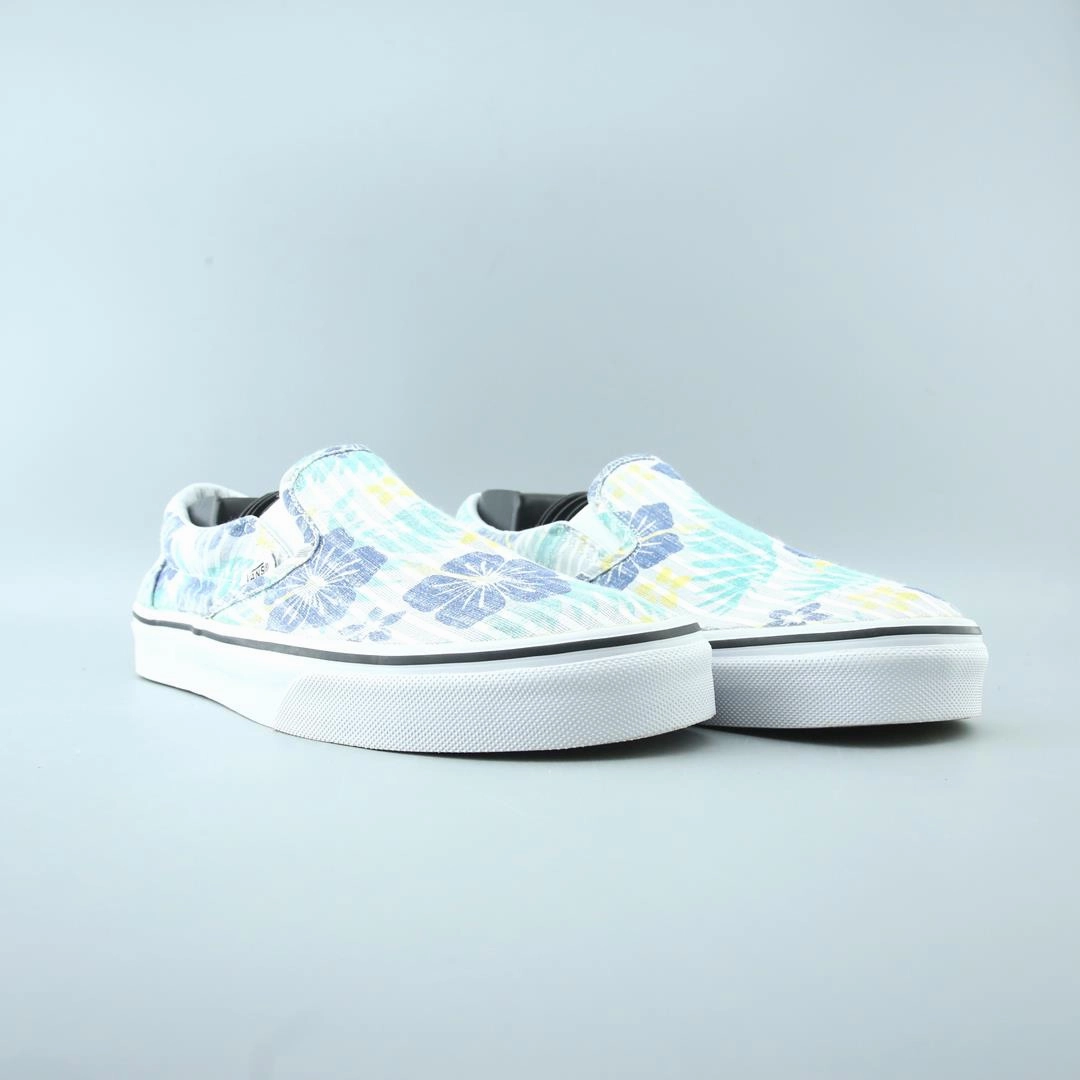 VANS CLASSIC FLORAL Vans classic sneaker styles