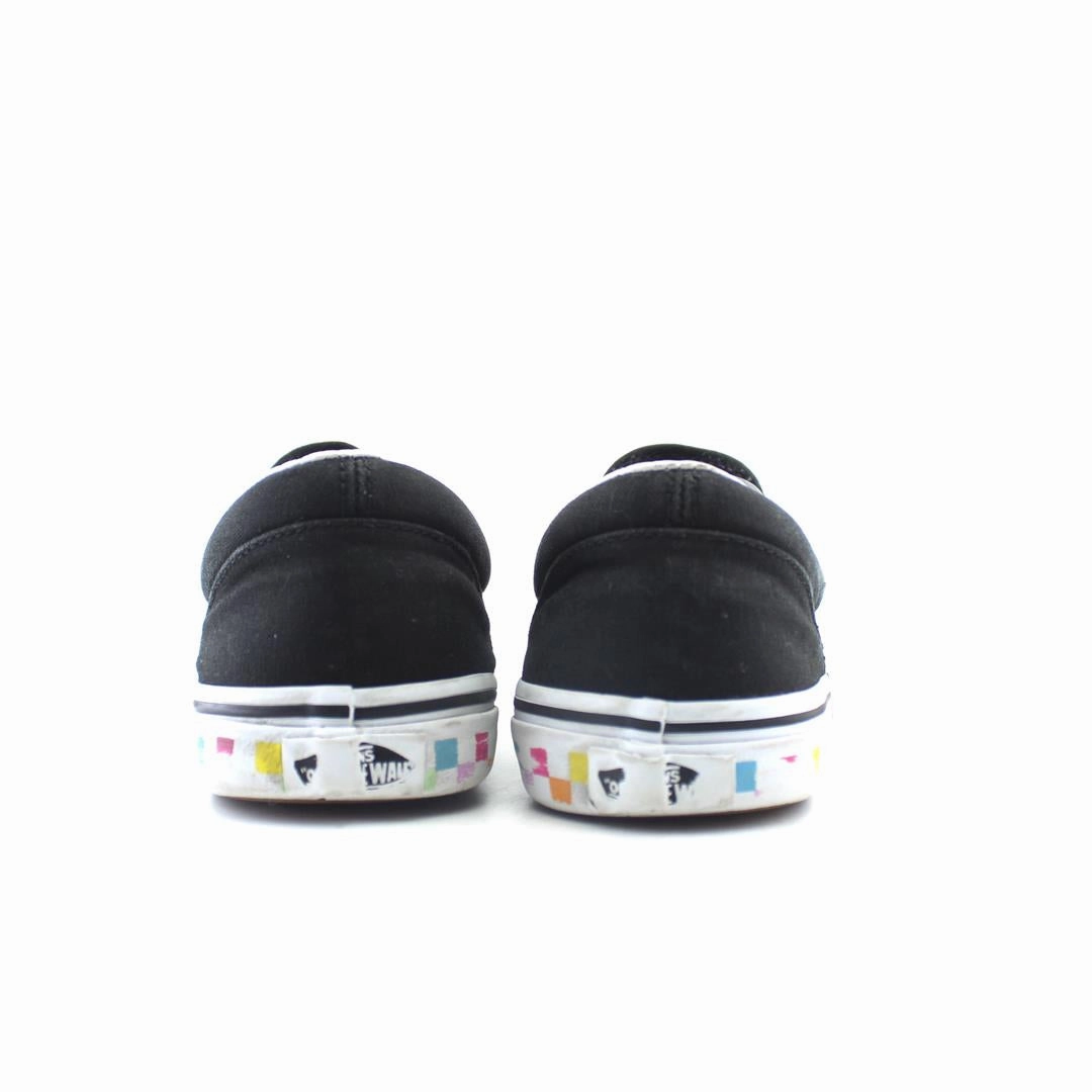 VANS CLASSIC Vans casual shoe snapshots